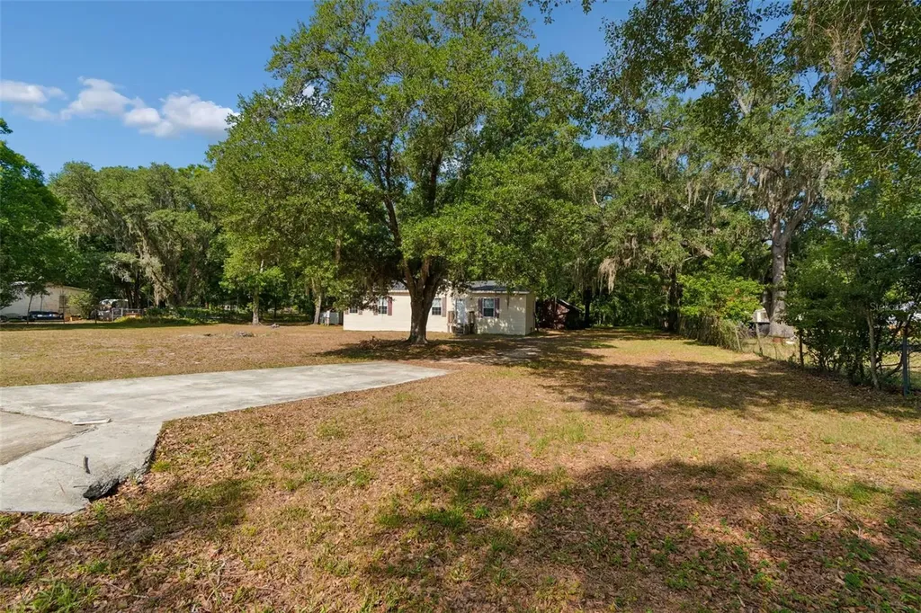 6735 Ravenwood Street Wesley Chapel FL 33544
