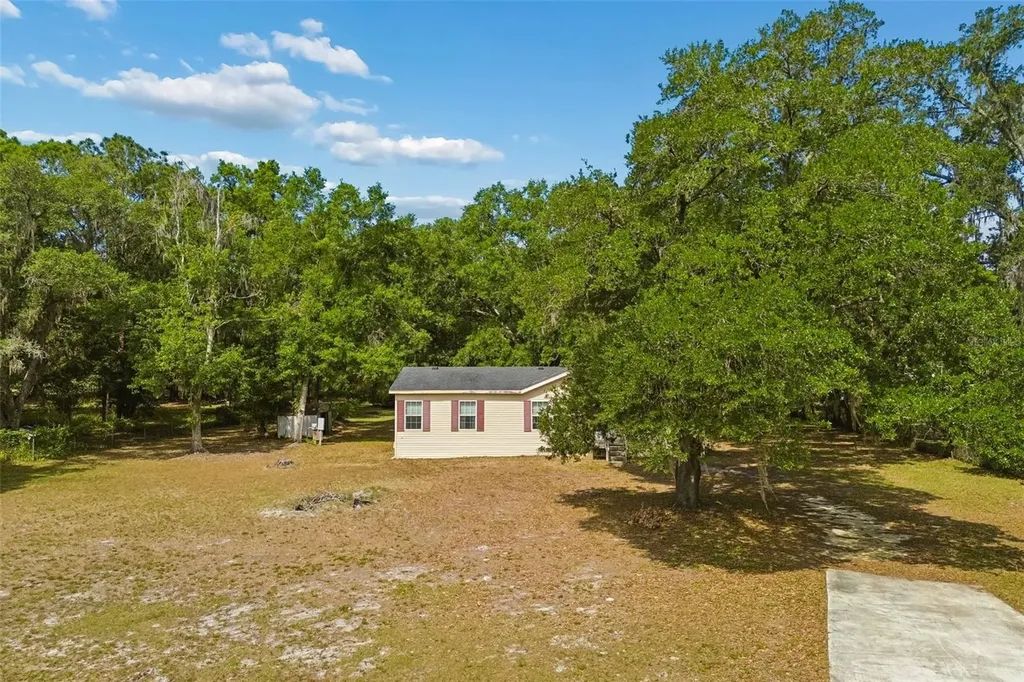 6735 Ravenwood Street Wesley Chapel FL 33544