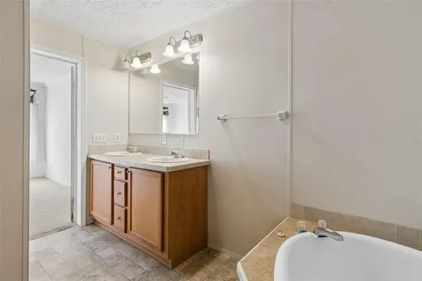 6735 Ravenwood Street Wesley Chapel FL 33544