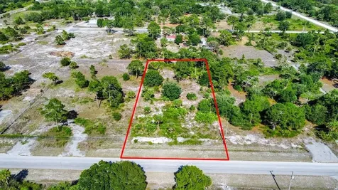 855 S Cabbage Palm Street Clewiston FL 33440