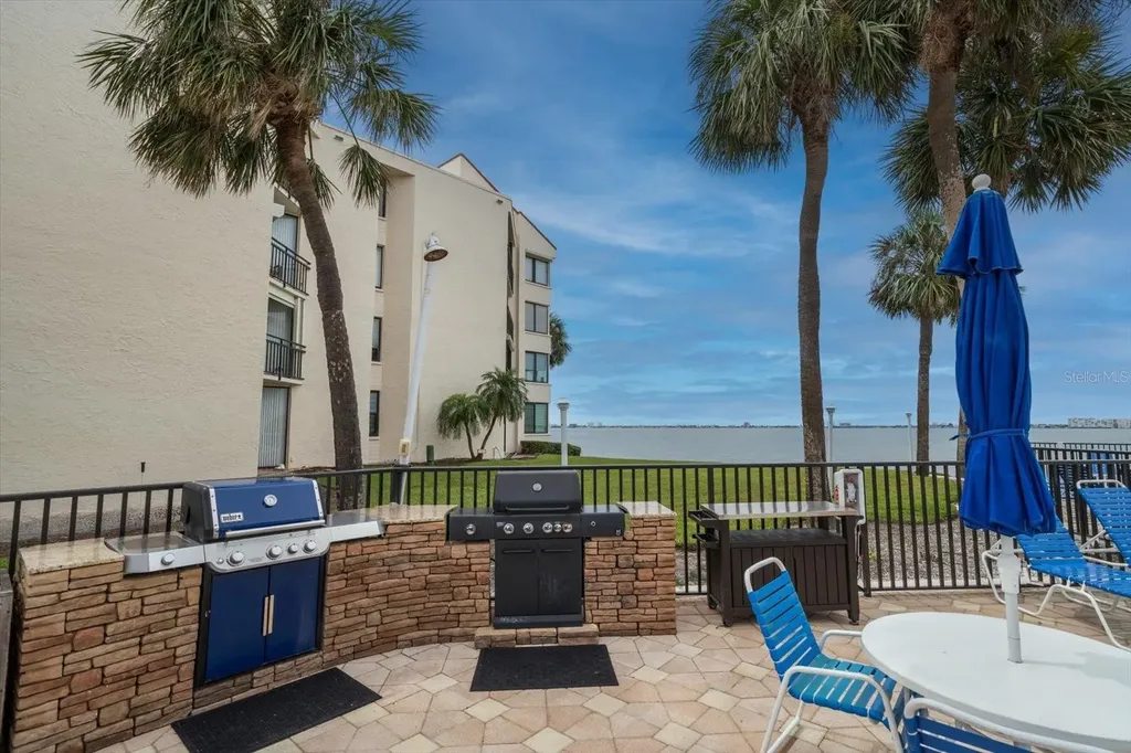 5532 Puerta Del Sol Boulevard S St Petersburg FL 33715