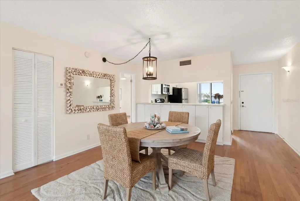 5532 Puerta Del Sol Boulevard S St Petersburg FL 33715