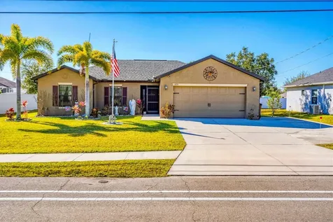 1826 SW Trafalgar Parkway Cape Coral FL 33991