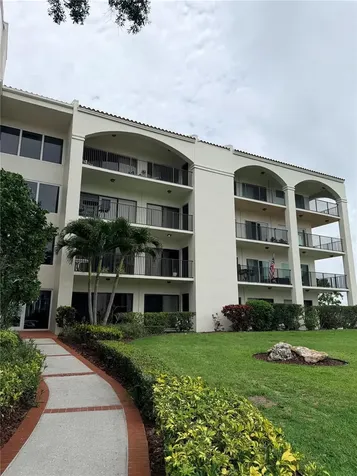 328 Mariner Drive Tarpon Springs FL 34689