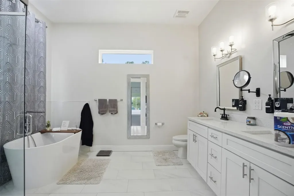 7279 Blackbird Avenue Weeki Wachee FL 34613