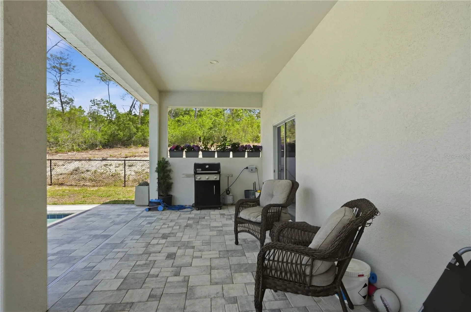 7279 Blackbird Avenue Weeki Wachee FL 34613