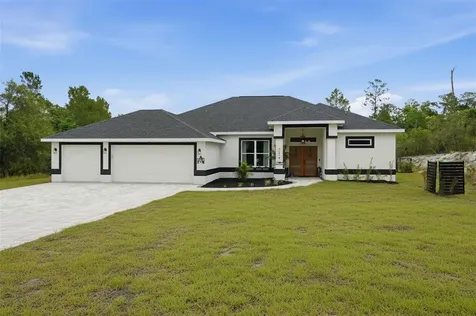 7279 Blackbird Avenue Weeki Wachee FL 34613