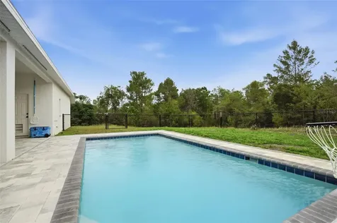 7279 Blackbird Avenue Weeki Wachee FL 34613