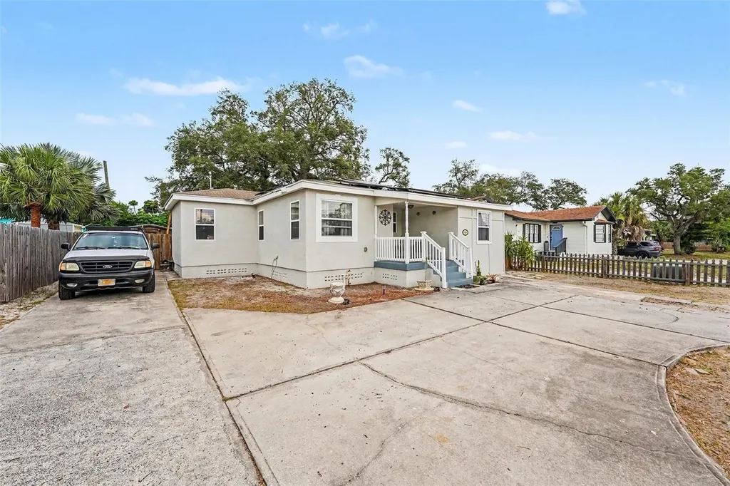1464 Druid Road E Clearwater FL 33756