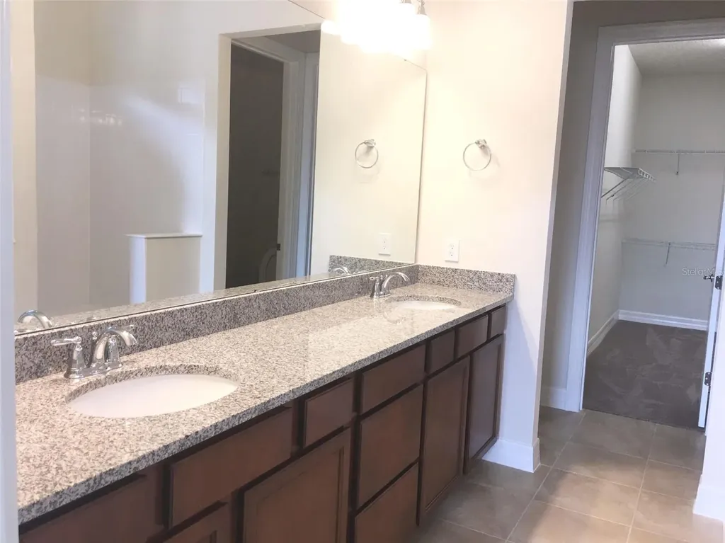 11625 Meadow Grove Circle Orlando FL 32836