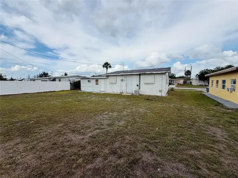 4743 Chicopa Street North Port FL 34287