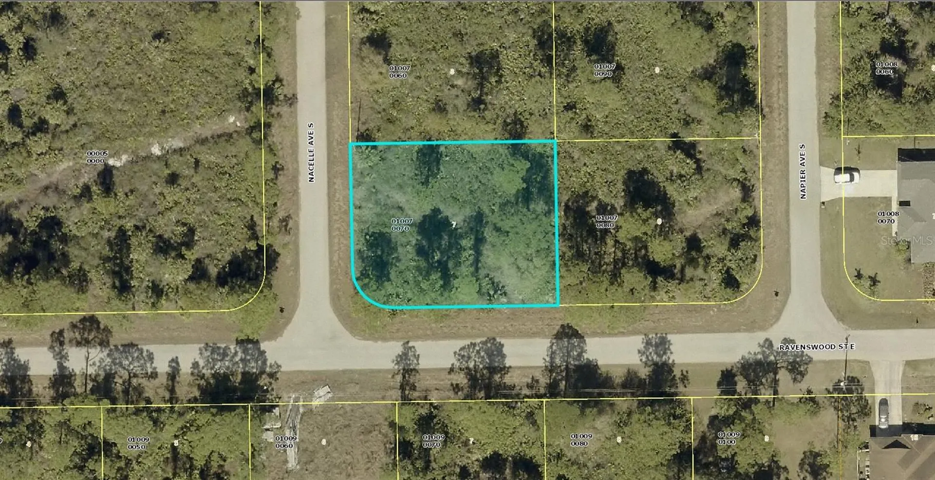 137 Nacelle Avenue S Lehigh Acres FL 33974