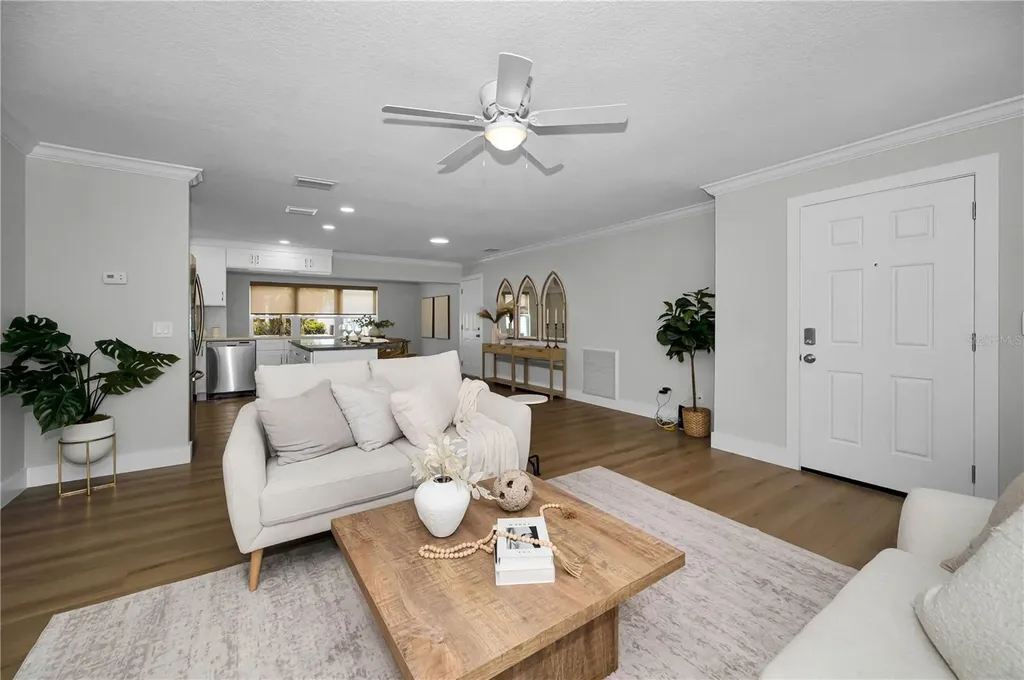 8082 Annwood Road Seminole FL 33777