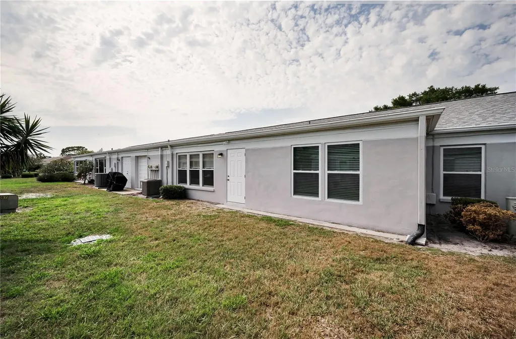 8082 Annwood Road Seminole FL 33777