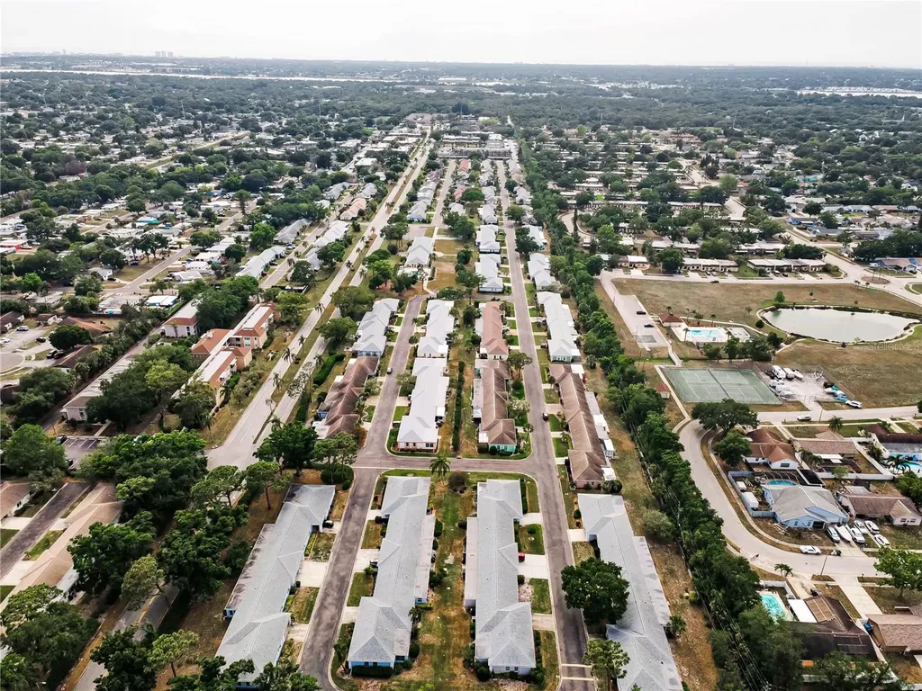 8082 Annwood Road Seminole FL 33777