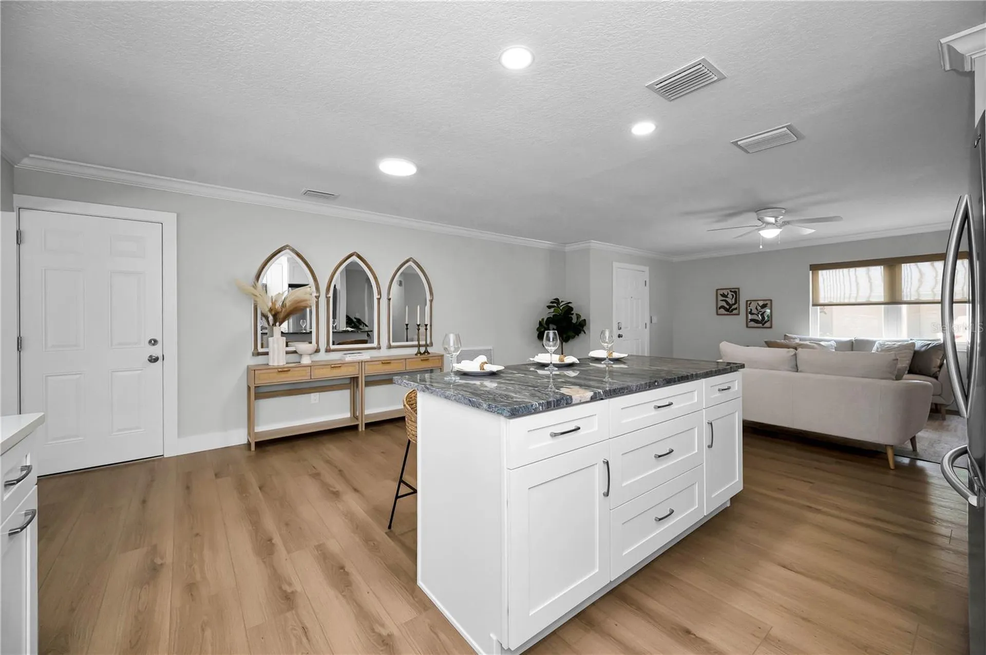 8082 Annwood Road Seminole FL 33777