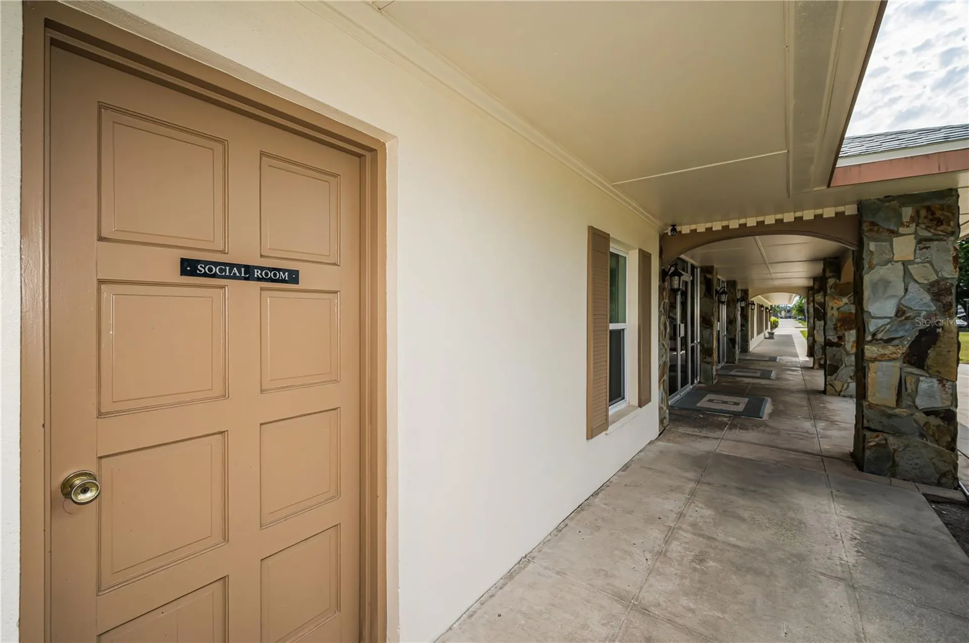 8082 Annwood Road Seminole FL 33777