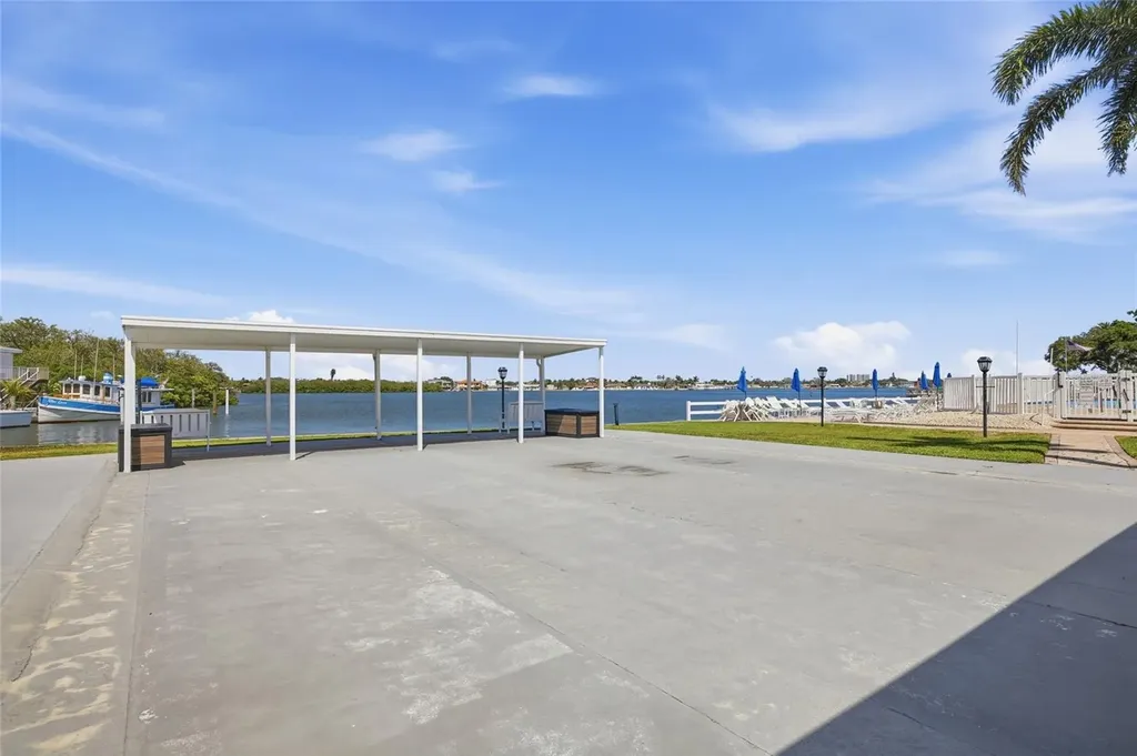 1819 Shore Drive S South Pasadena FL 33707