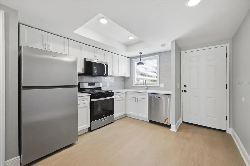 1819 Shore Drive S South Pasadena FL 33707