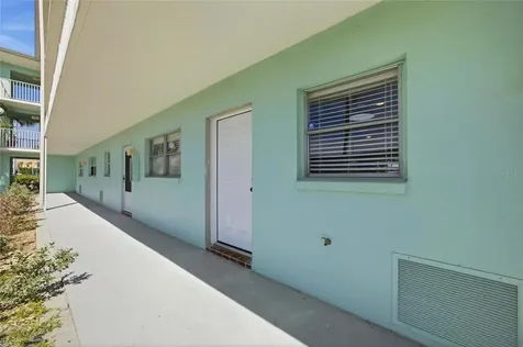 1819 Shore Drive S South Pasadena FL 33707