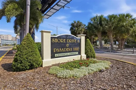 1819 Shore Drive S South Pasadena FL 33707
