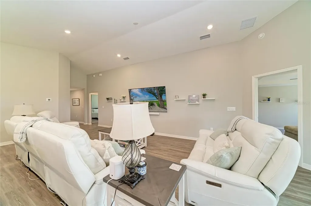 6704 162nd Place E Parrish FL 34219