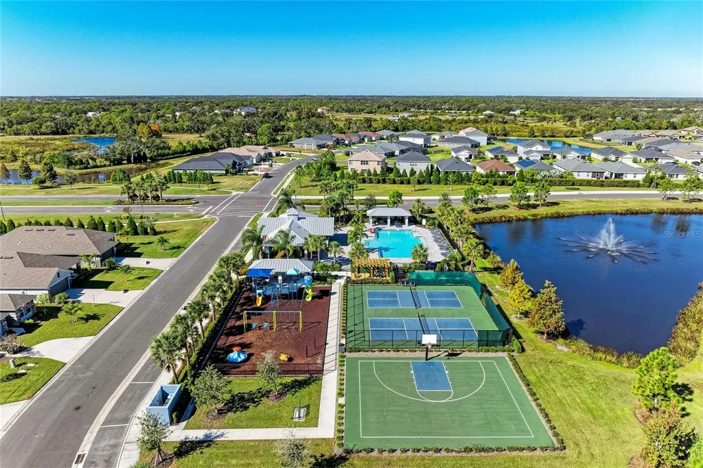6704 162nd Place E Parrish FL 34219