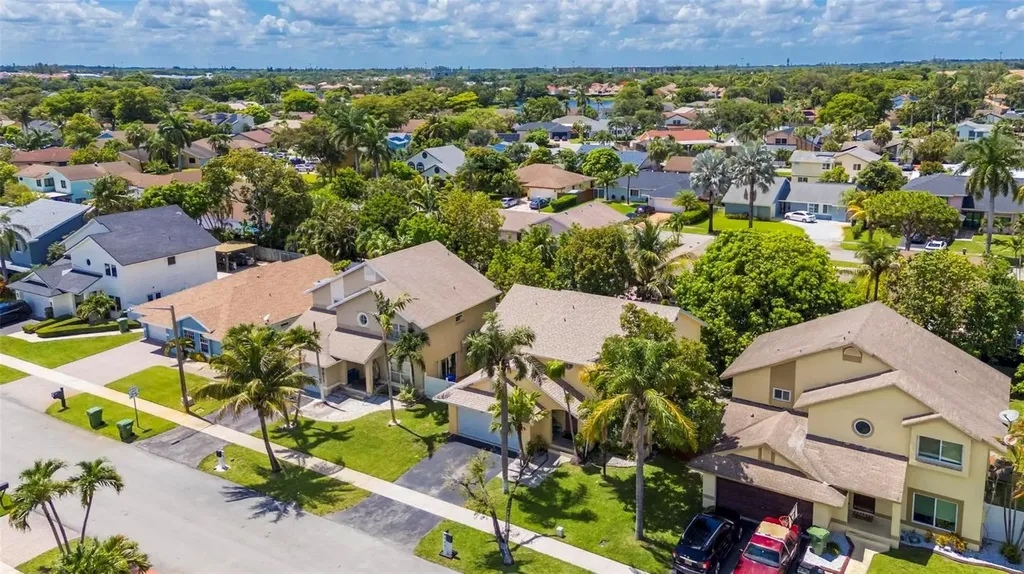 9601 SW 9th Court Pembroke Pines FL 33025