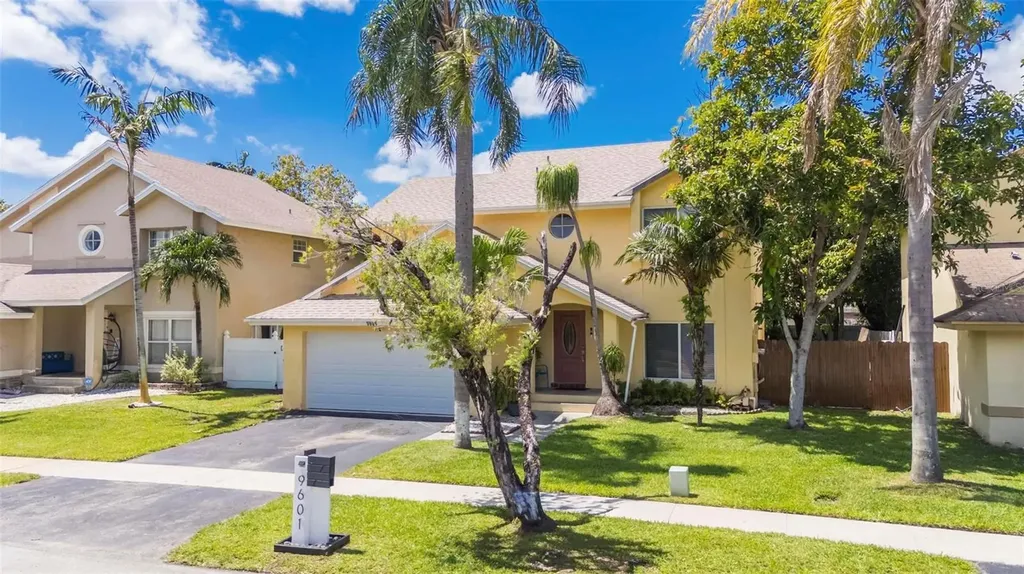 9601 SW 9th Court Pembroke Pines FL 33025