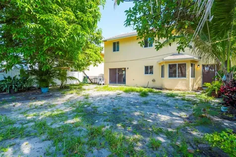 9601 SW 9th Court Pembroke Pines FL 33025