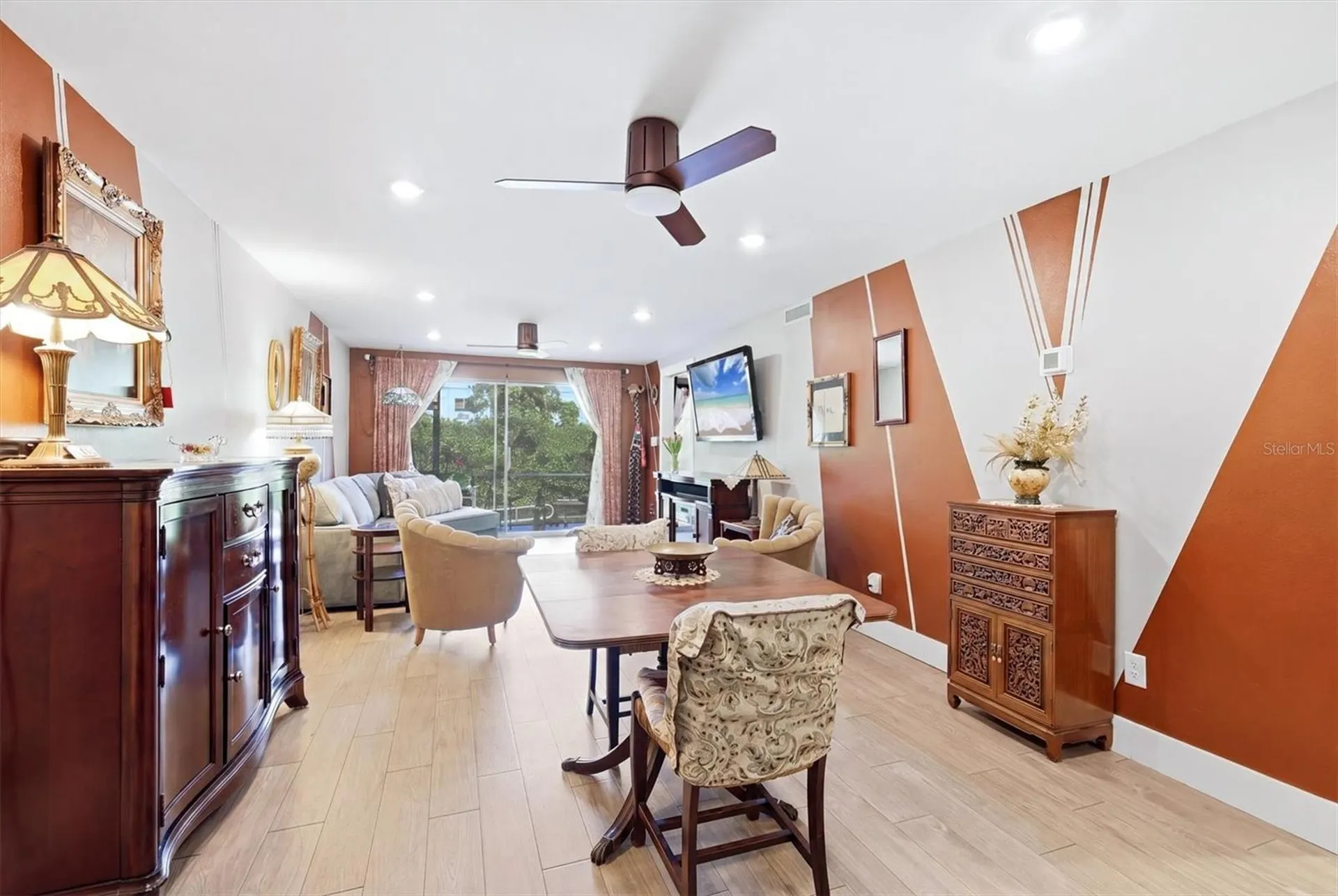 1650 Pine Tree Lane Sarasota FL 34236