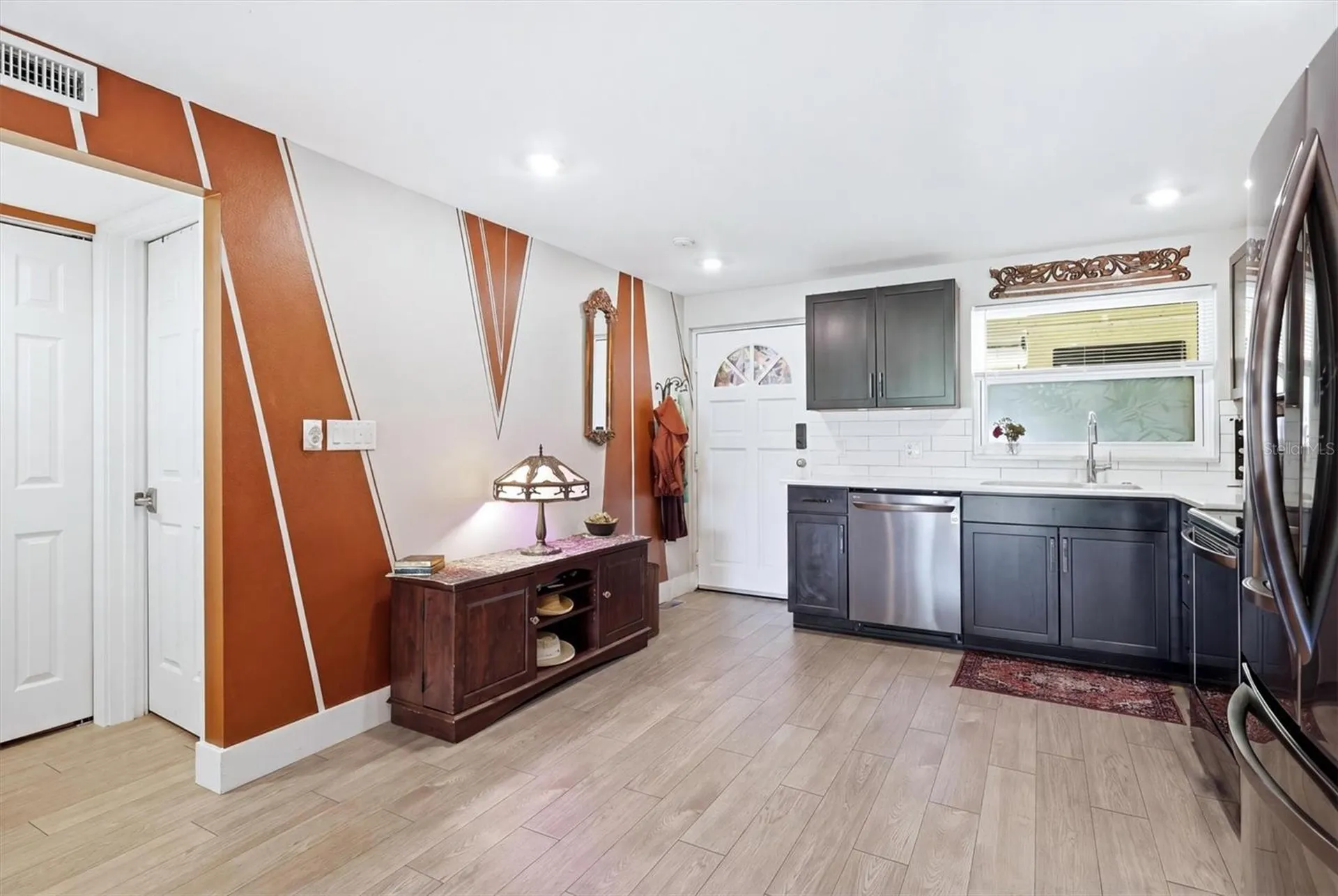 1650 Pine Tree Lane Sarasota FL 34236