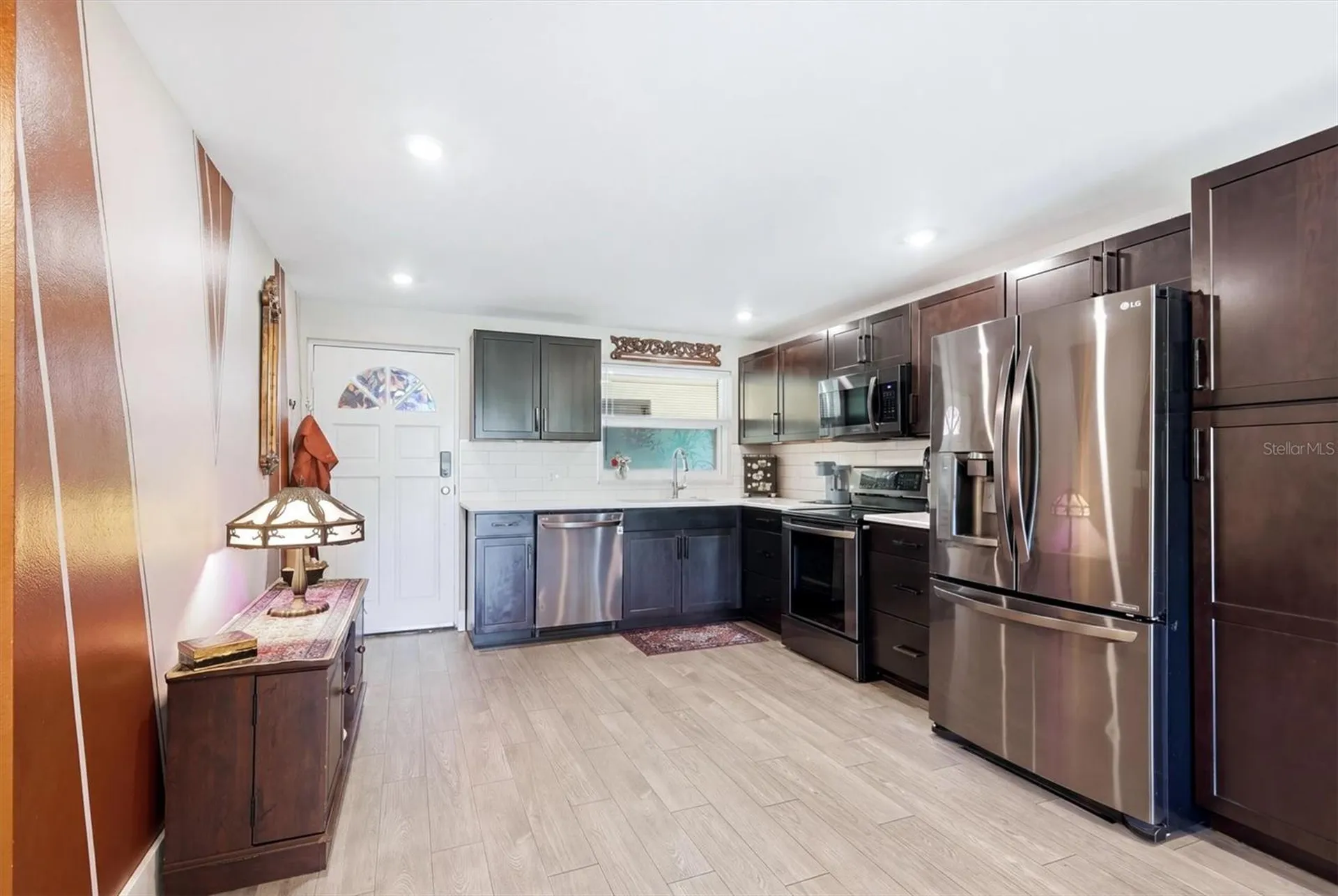 1650 Pine Tree Lane Sarasota FL 34236