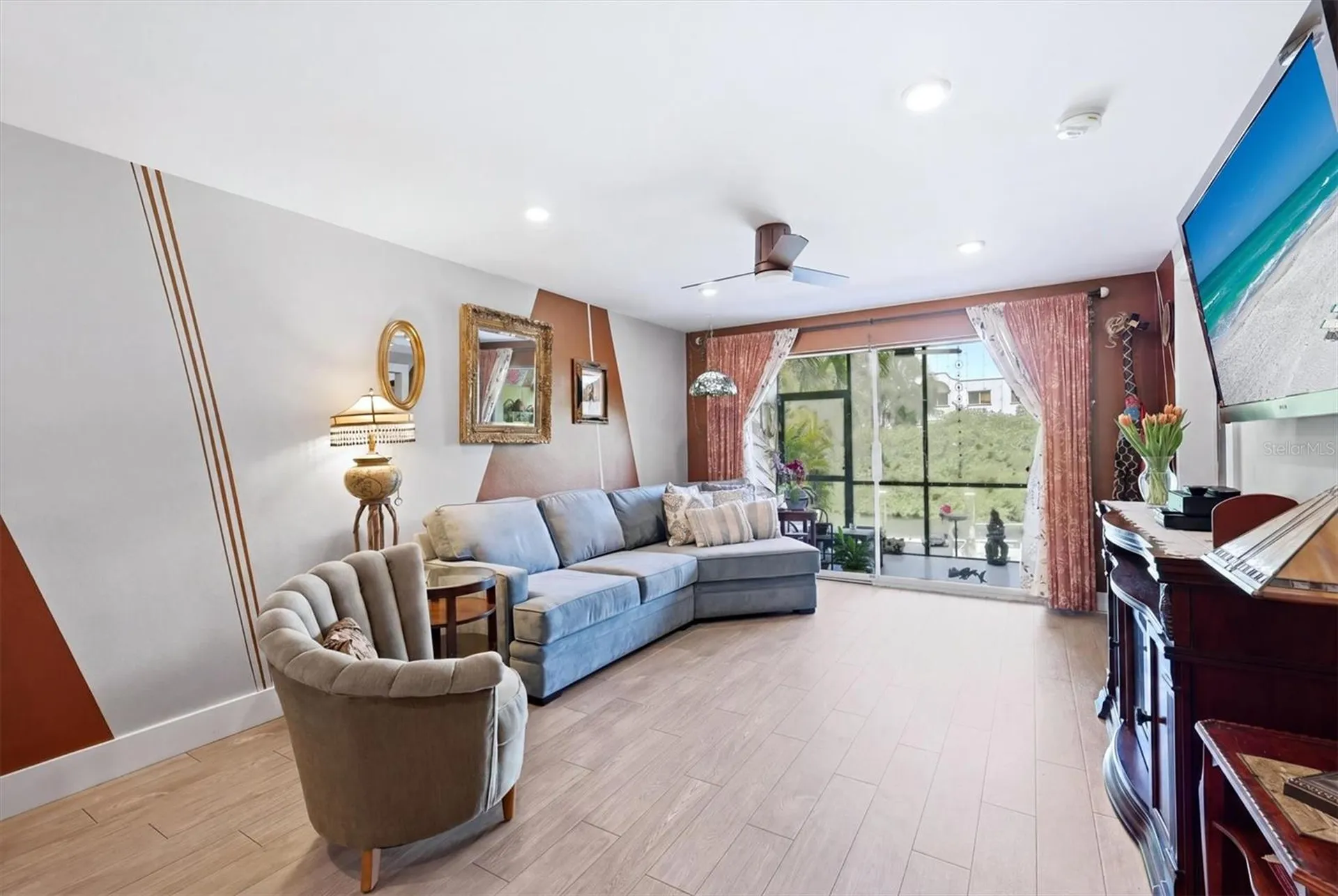 1650 Pine Tree Lane Sarasota FL 34236