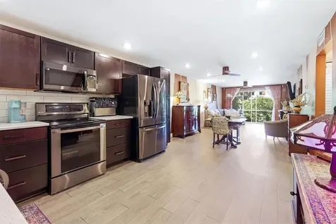 1650 Pine Tree Lane Sarasota FL 34236