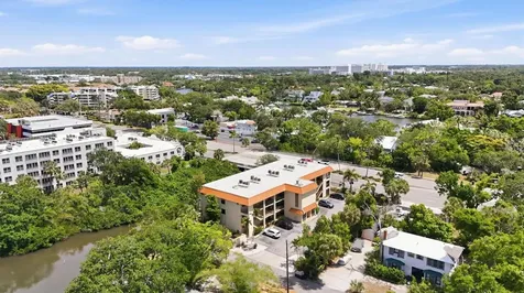 1650 Pine Tree Lane Sarasota FL 34236
