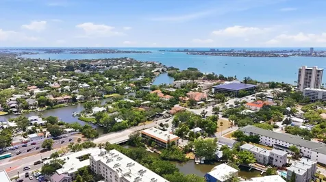 1650 Pine Tree Lane Sarasota FL 34236