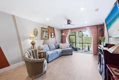 1650 Pine Tree Lane Sarasota FL 34236