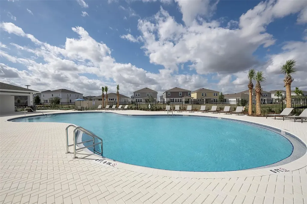 216 Streamwater Way Groveland FL 34736