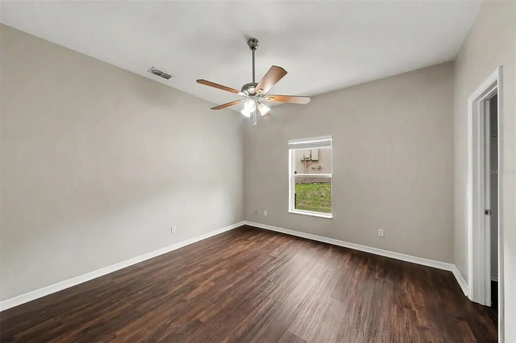 30030 Messara Cove Mount Dora FL 32757