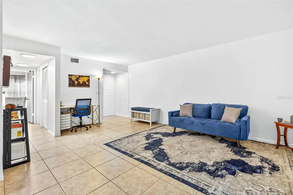 7809 Niagara Avenue Tampa FL 33617