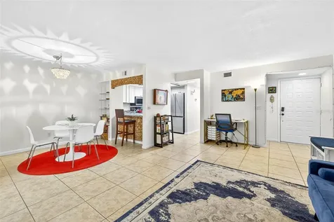 7809 Niagara Avenue Tampa FL 33617