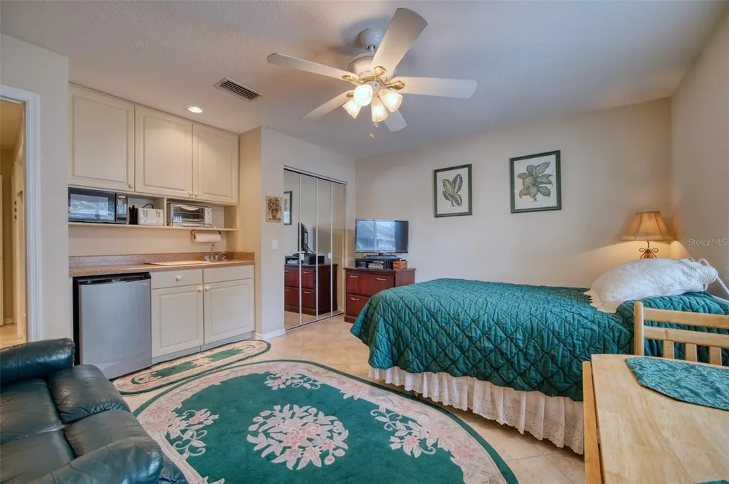 541 Falkland Road Venice FL 34293