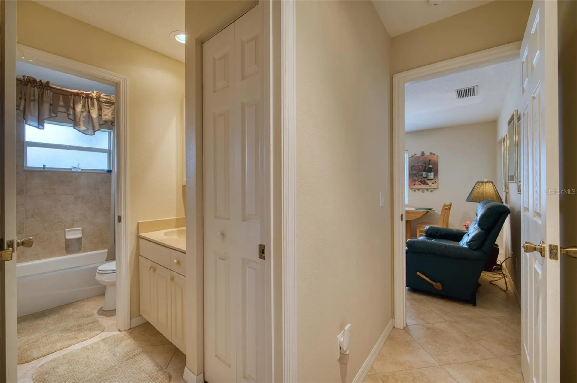 541 Falkland Road Venice FL 34293