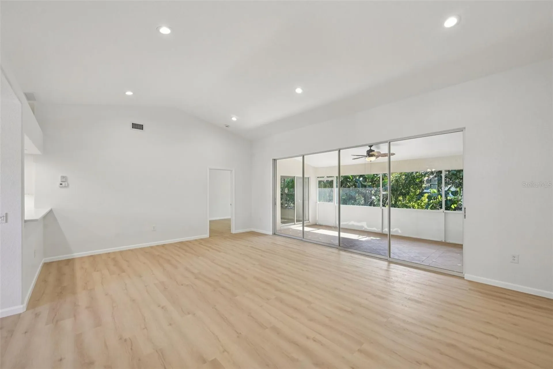 8373 Pondview Lane Englewood FL 34224
