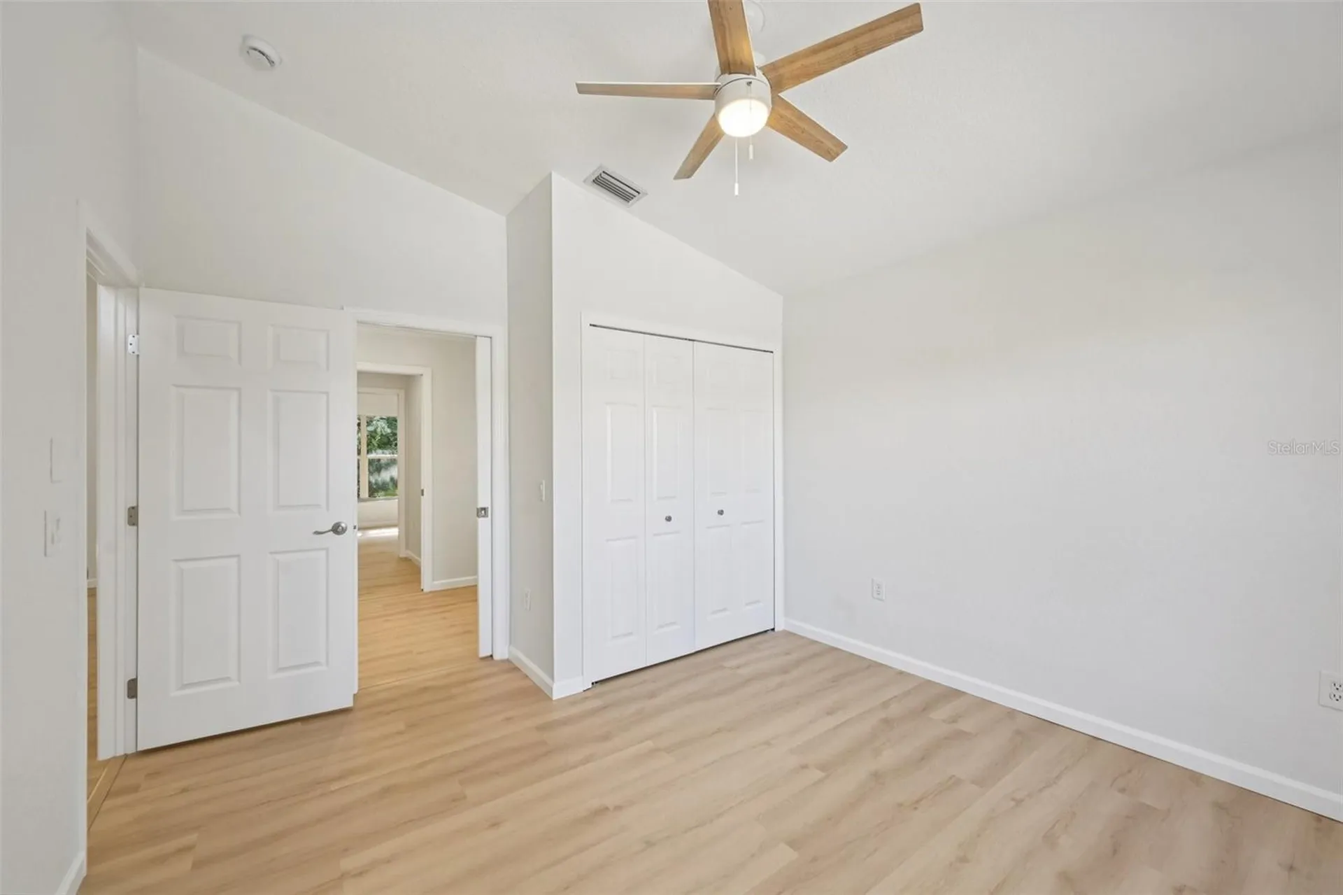 8373 Pondview Lane Englewood FL 34224