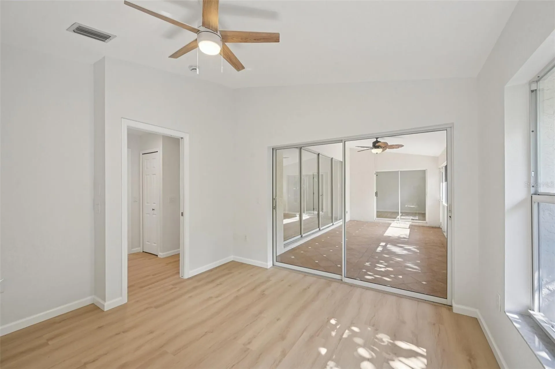 8373 Pondview Lane Englewood FL 34224