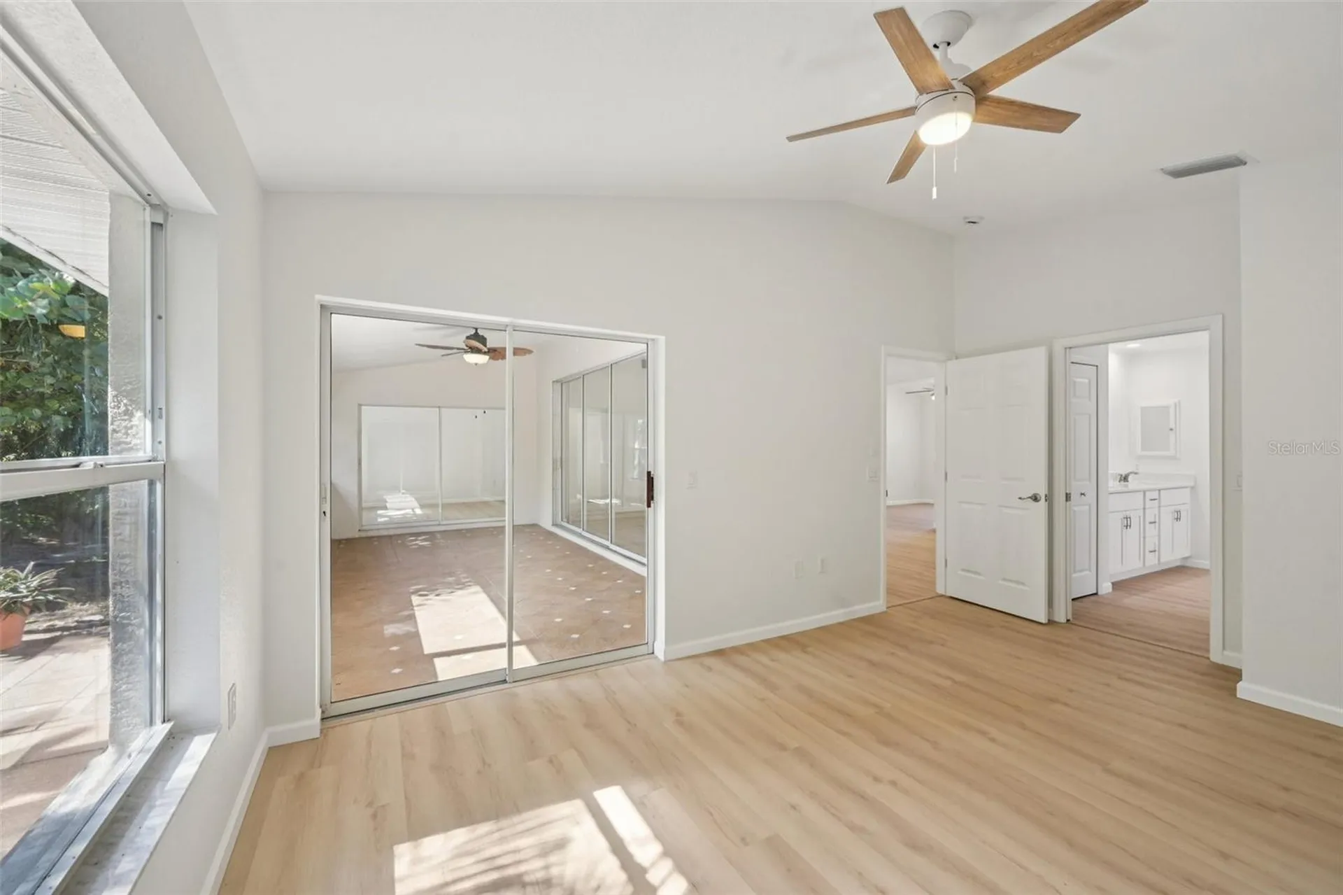 8373 Pondview Lane Englewood FL 34224