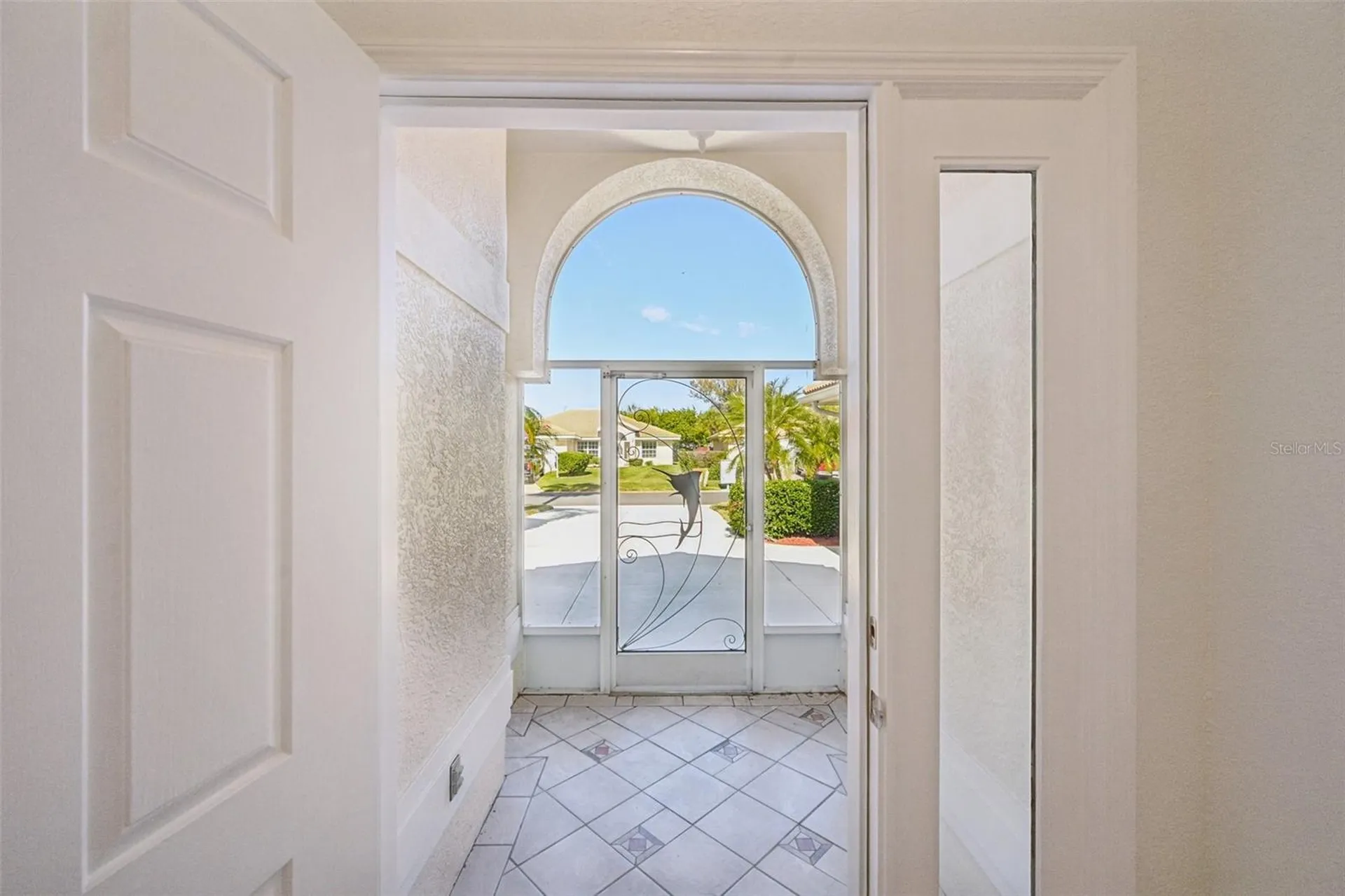 8373 Pondview Lane Englewood FL 34224