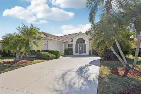 8373 Pondview Lane Englewood FL 34224